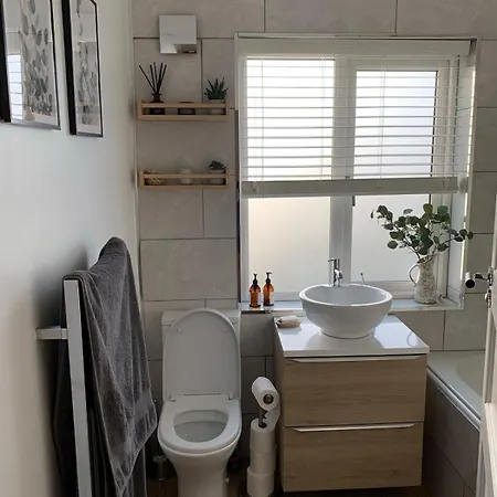 Modern Comfort In Dom wakacyjny Bristol